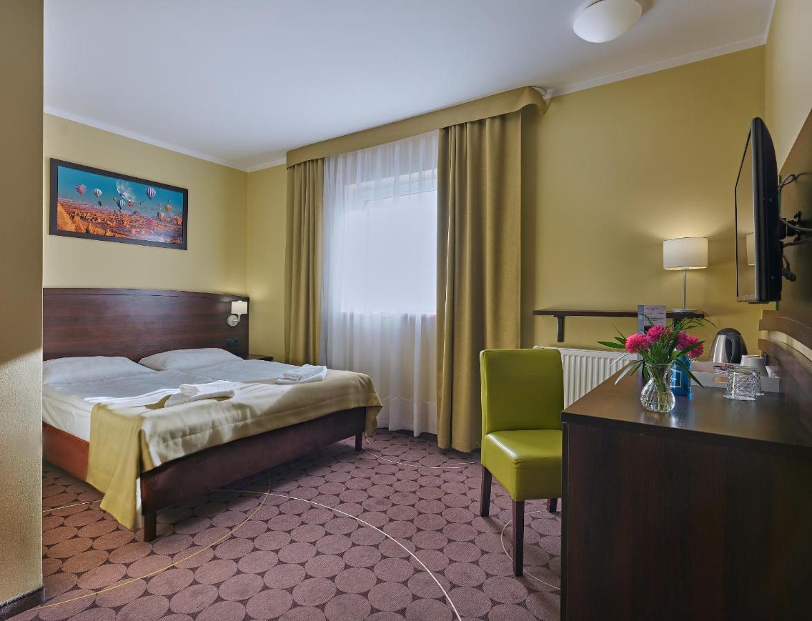 Aparthotel Lumen Cracovia Exterior foto