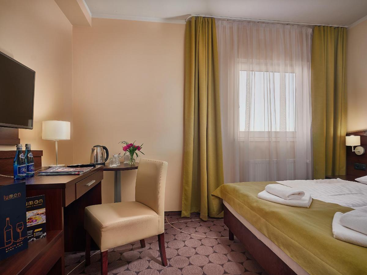Aparthotel Lumen Cracovia Exterior foto