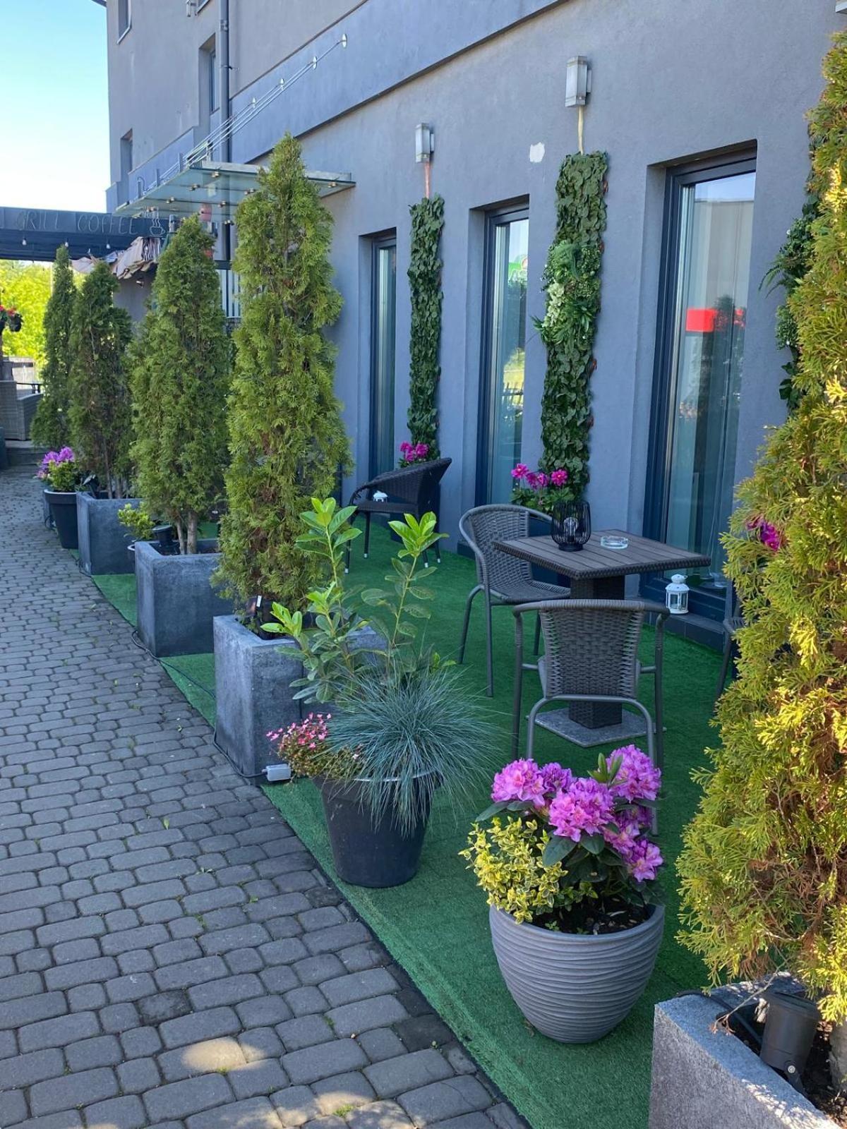 Aparthotel Lumen Cracovia Exterior foto